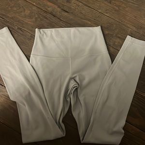 Lululemon Align 25" high rise in Chambray